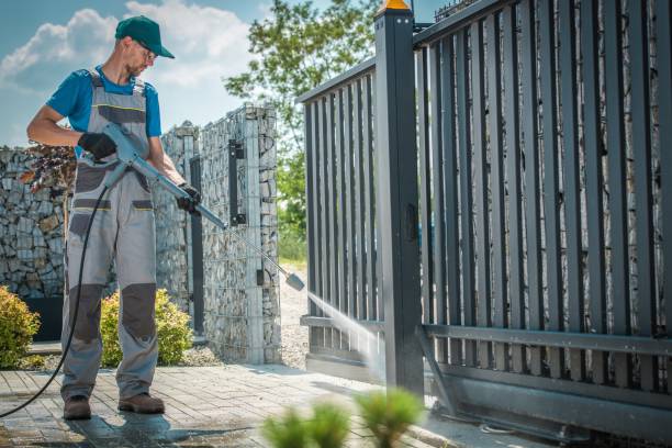 Professional  Pressure Washing Services in Home Garden, CA
